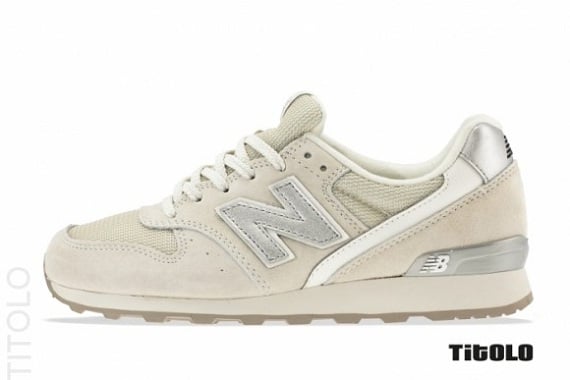 New Balance 996 “Beige/Metallic Silver”