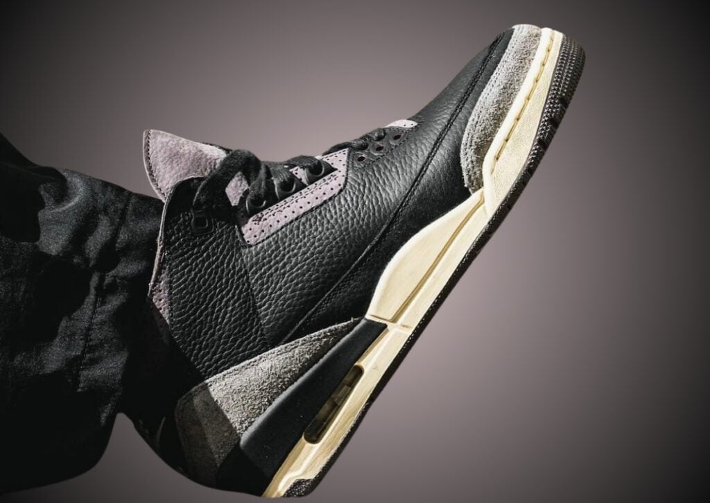 A Ma Maniere Air Jordan 3 Black Flat Pewter Violet Ore On-Feet FZ4811-001