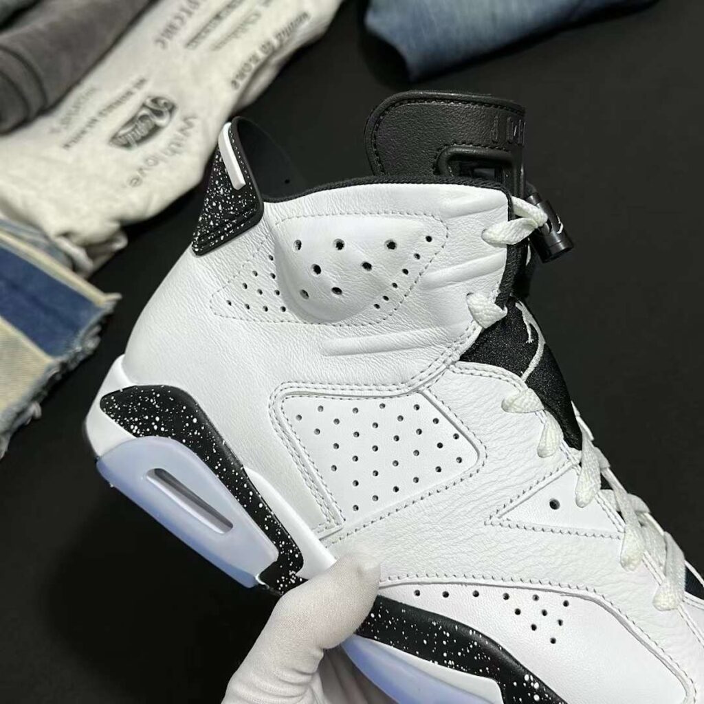 Air Jordan 6 Reverse Oreo 2024