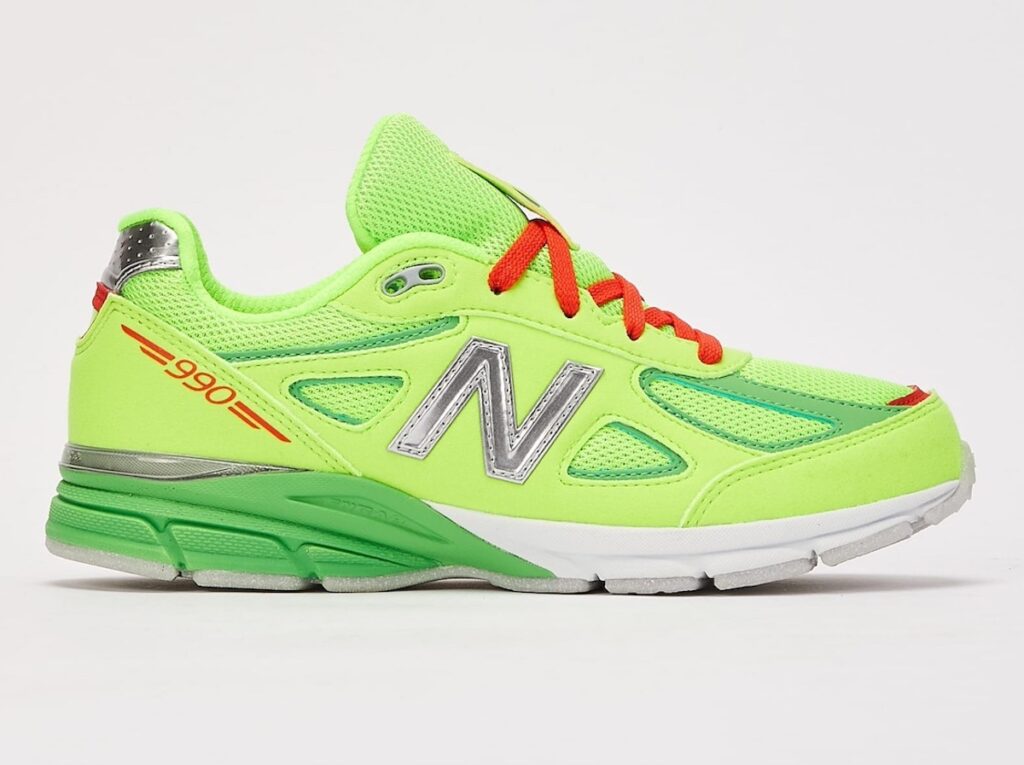 DTLR New Balance 990v4 Festive