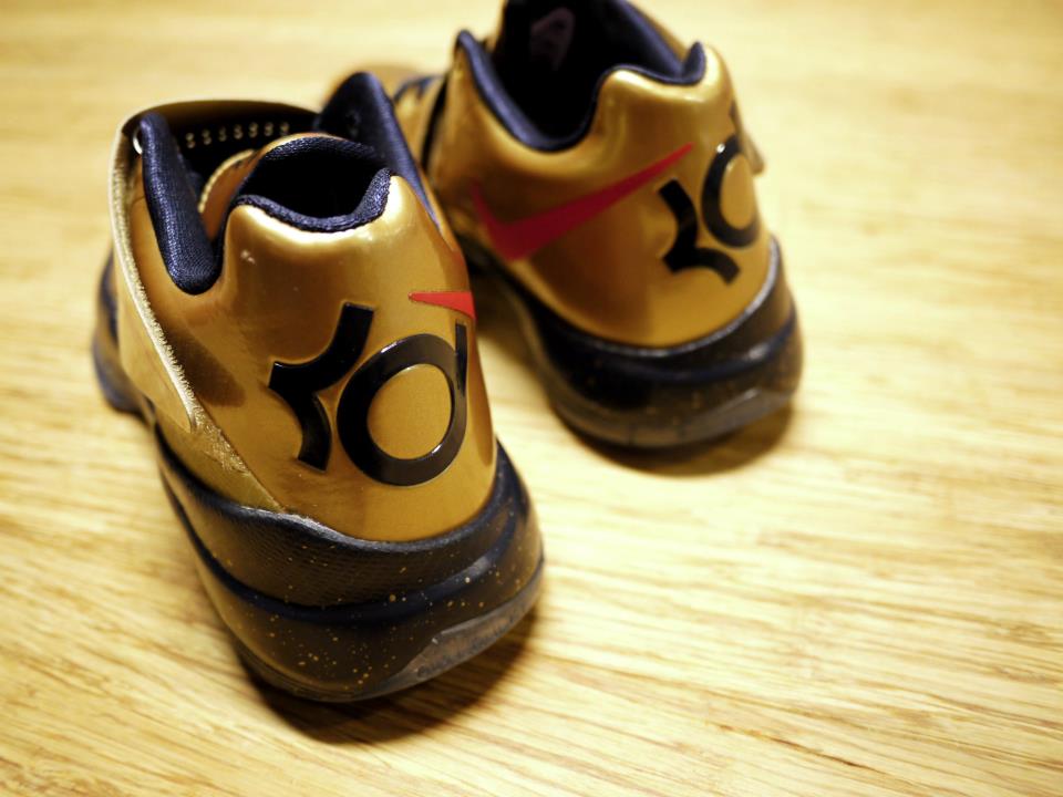 Nike Zoom KD IV ‘Gold Medal’ – ‘United We Rise’ Packaging + Detailed Look