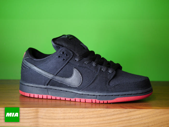 Release Reminder: Levi’s x Nike SB Dunk Low ‘Black’ at MIA