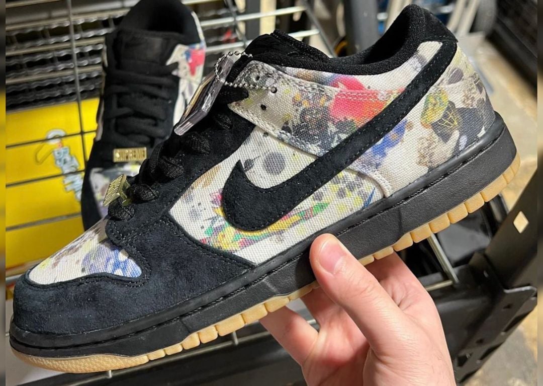 Supreme Nike SB Dunk Low Rammellzee